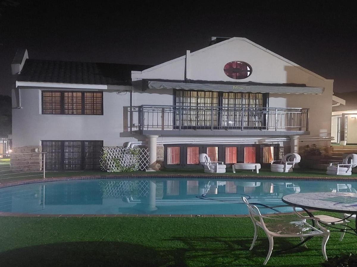 Muco Guest House Johannesburg Exterior foto